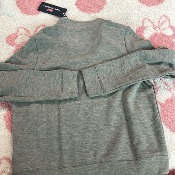 Vineyard Vines Gray V Neck Style Sweater - Picture 9 of 10